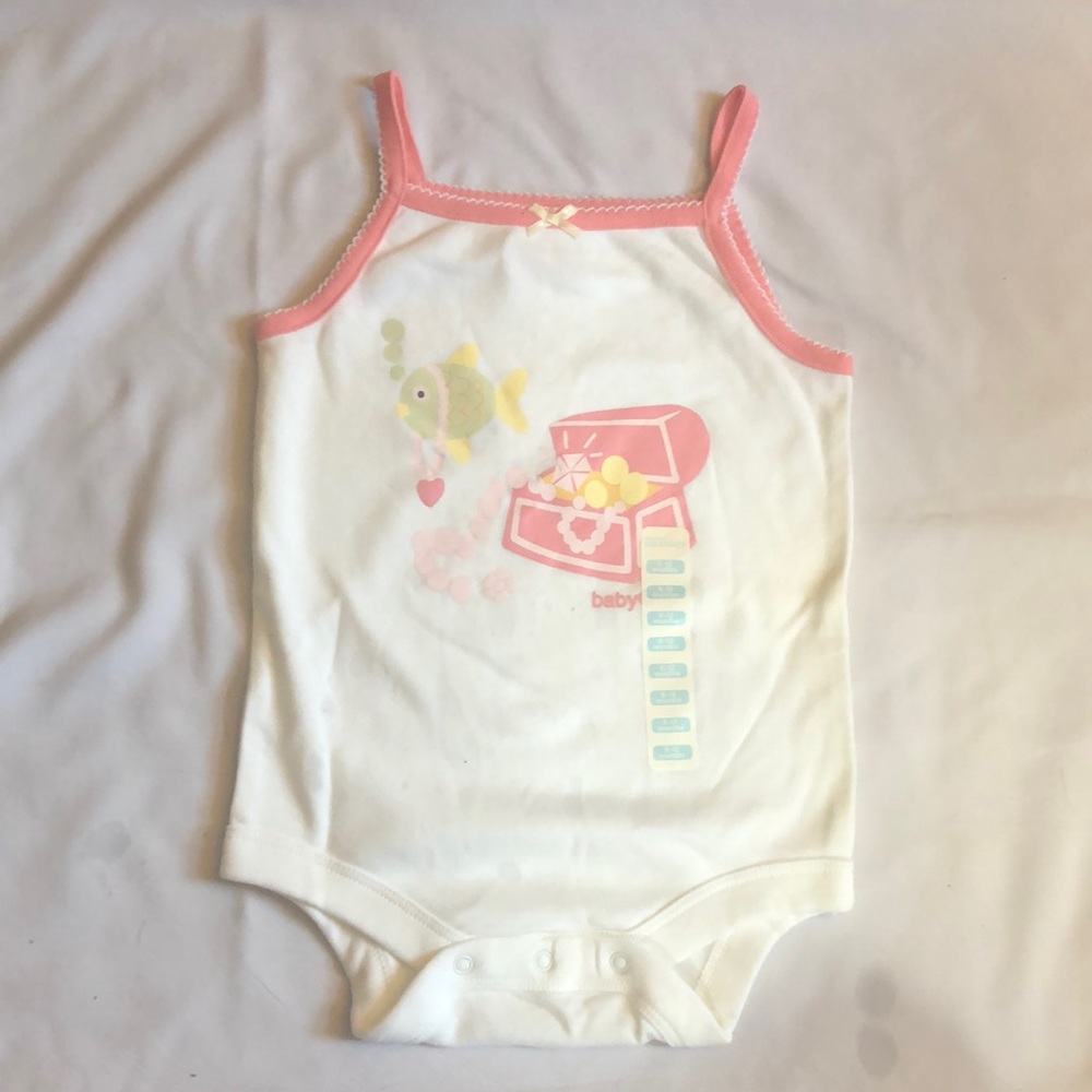 Newborn onesie (6-12 months)